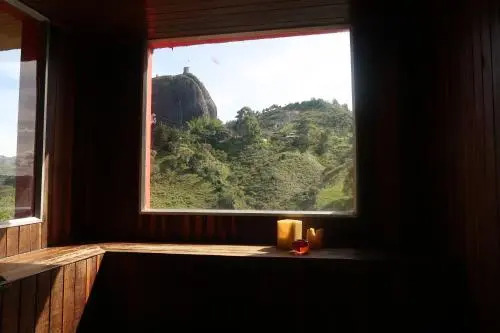 Ecolodge Bahia del Peñón
