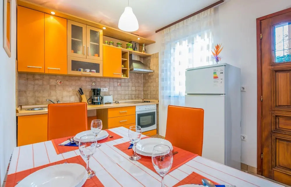 Stunning Apartment in Njivice With Wifi and 2 Bedrooms