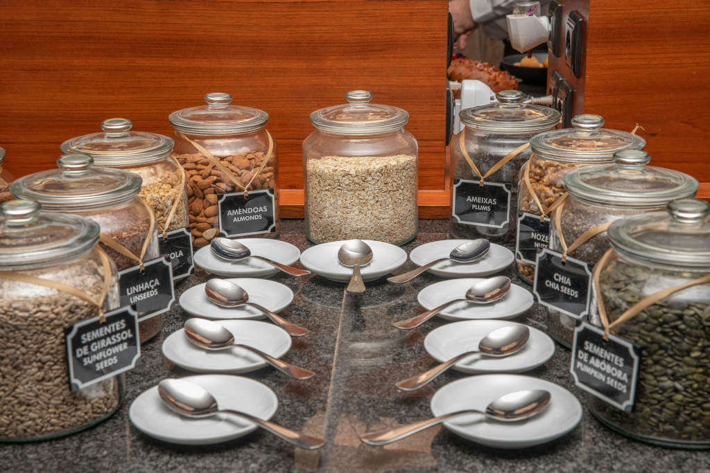 VIP Executive Arts Hotel