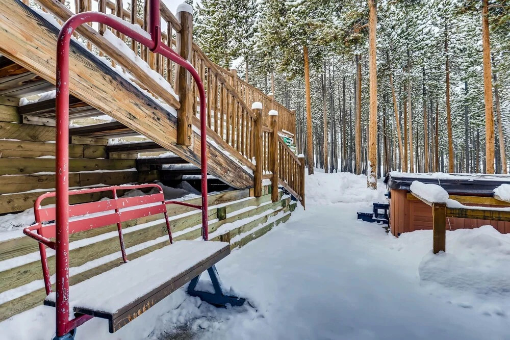 Ski Classic Lodge