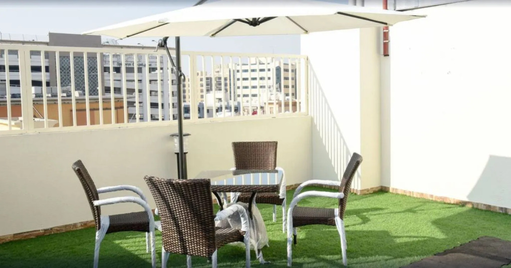 Voyage Hotel