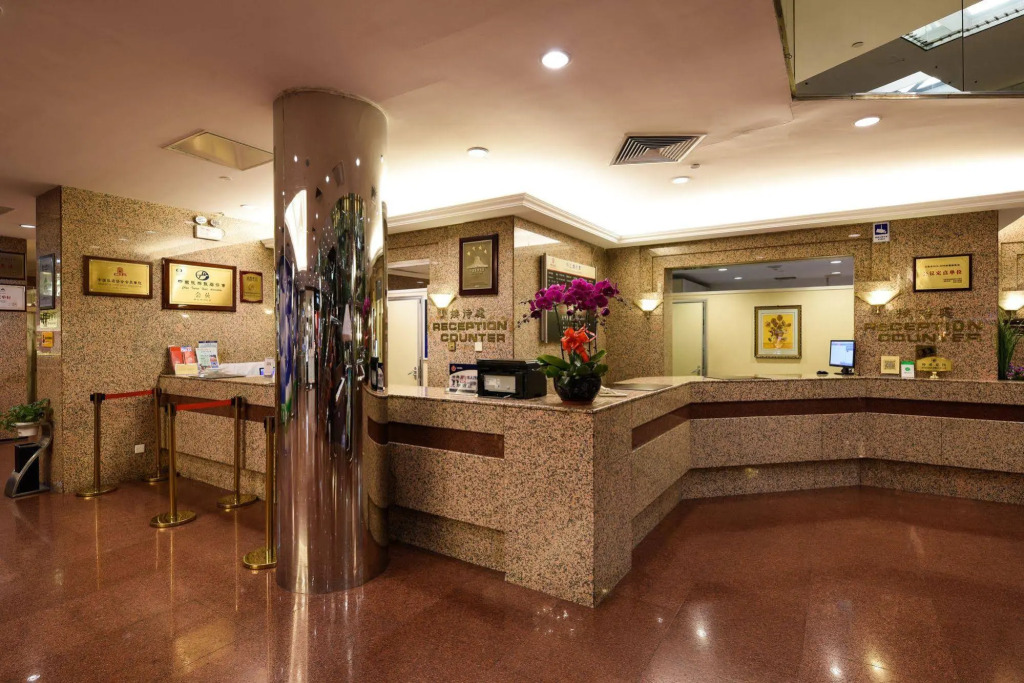 Yanshan Hotel