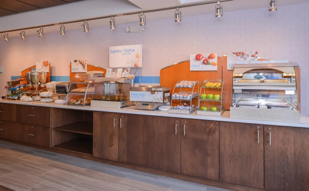 Holiday Inn Express Hotel & Suites Urbana-Champaign-U of I Area by IHG