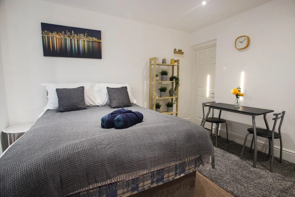 Short Stay Bristol - Stapleton 1 Apartment