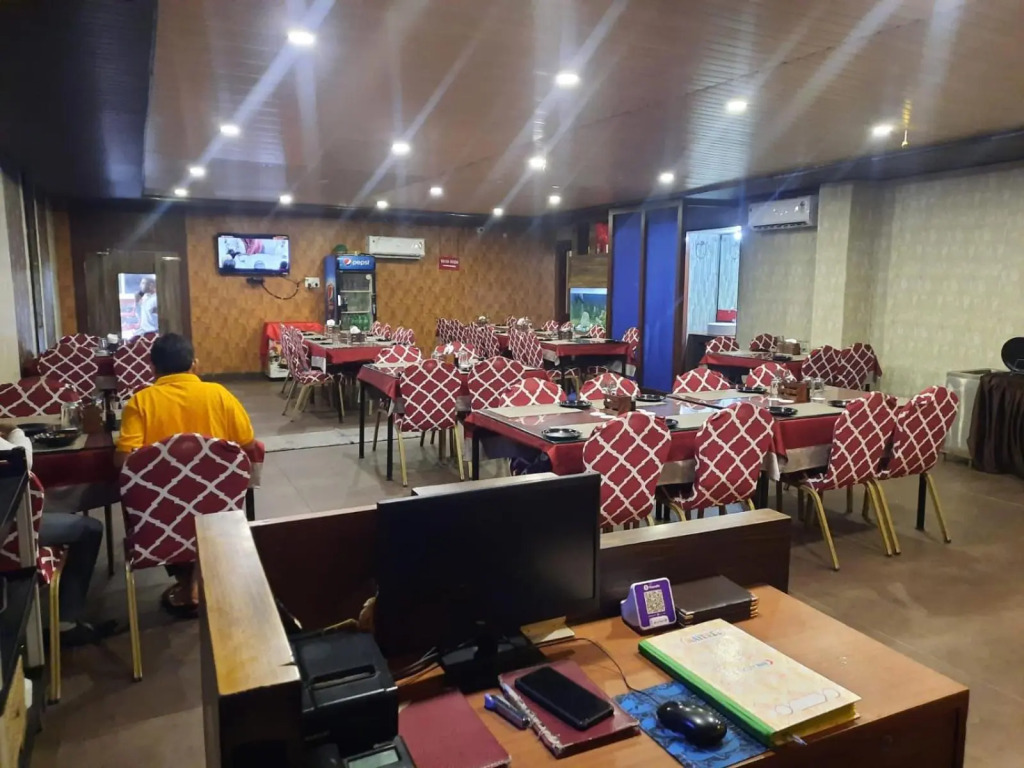 Hotel Sapphire International