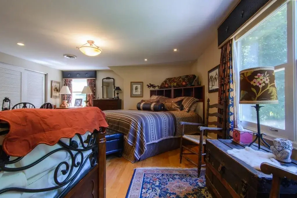 Seldom Scene Meadow Bed & Breakfast