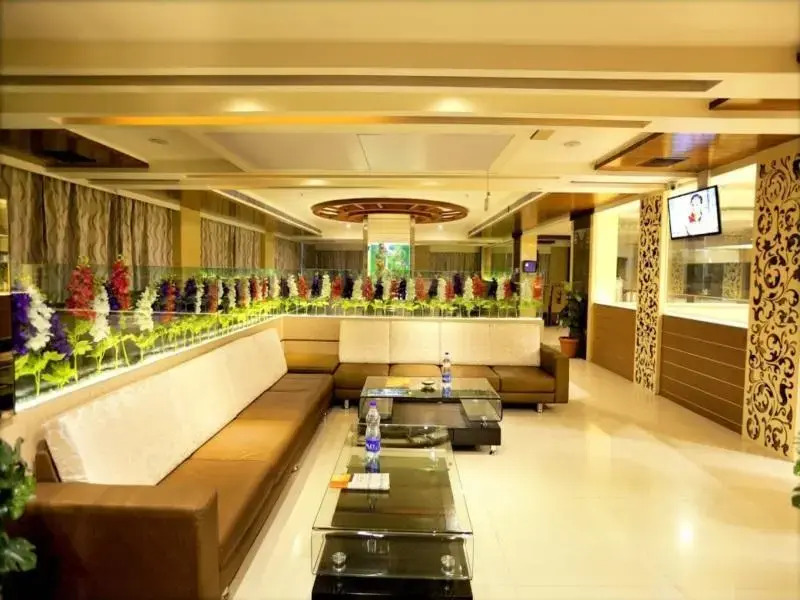 Hotel Swagath Grand Suchitra