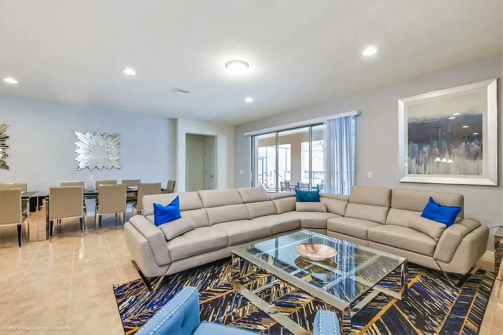 Gorgeous 8br/5ba Windsor at Westside Resort Pool Villa Mins to Disney 1662la