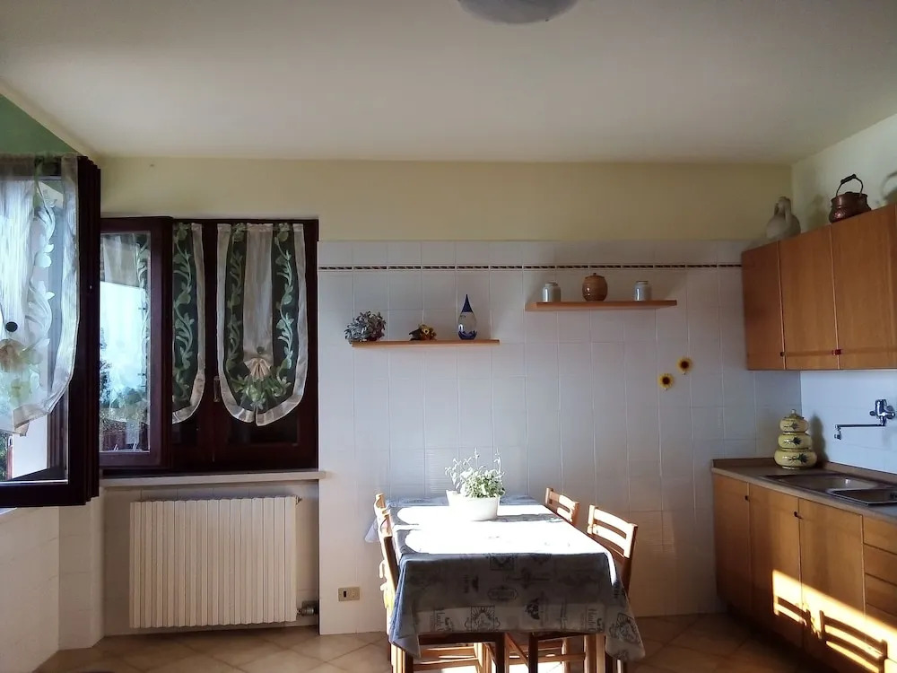 Sunny Villa