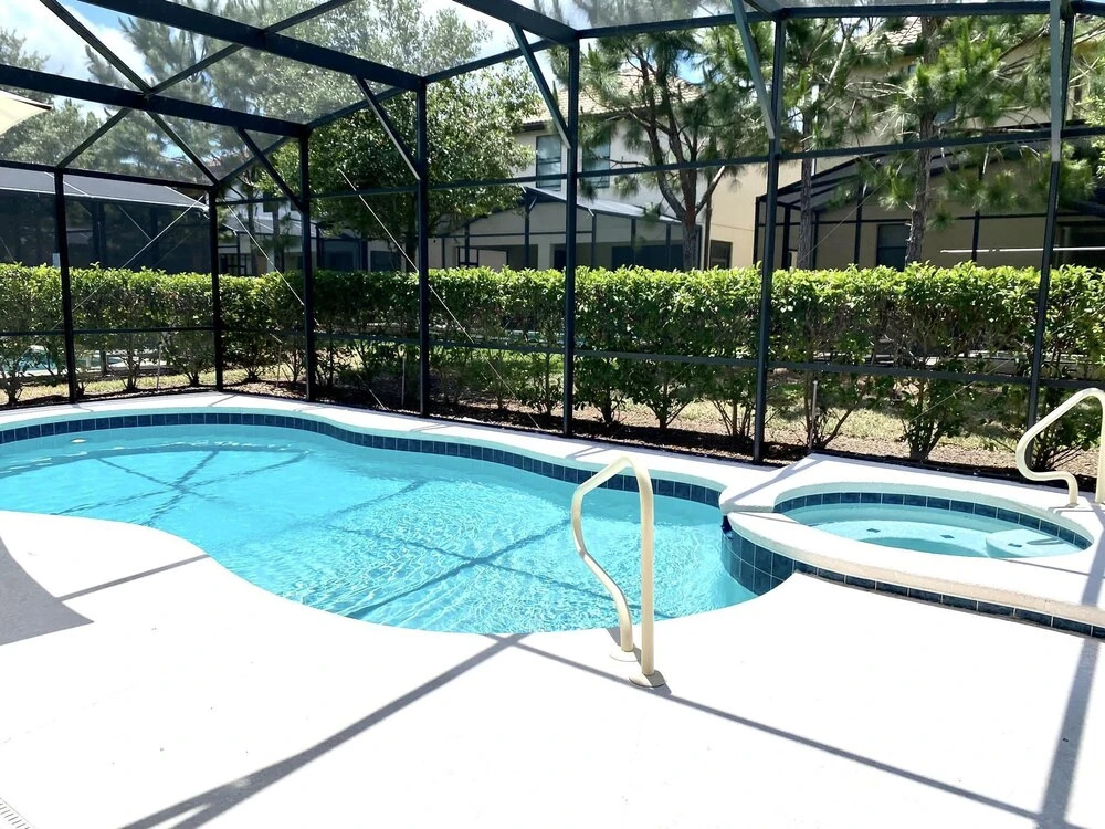 Solterra Resort!! Spacious House With Game Room, Private Pool and Movie Room!!