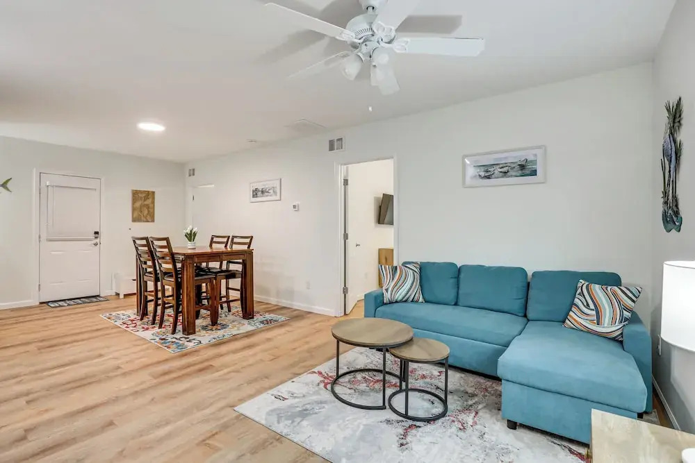 Walk to Beach! St Augustine Escape, Patio & Grill