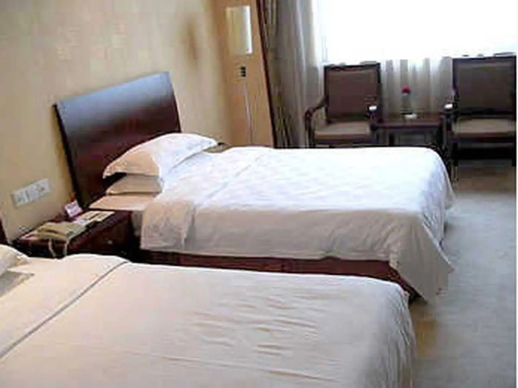 LEIFENG