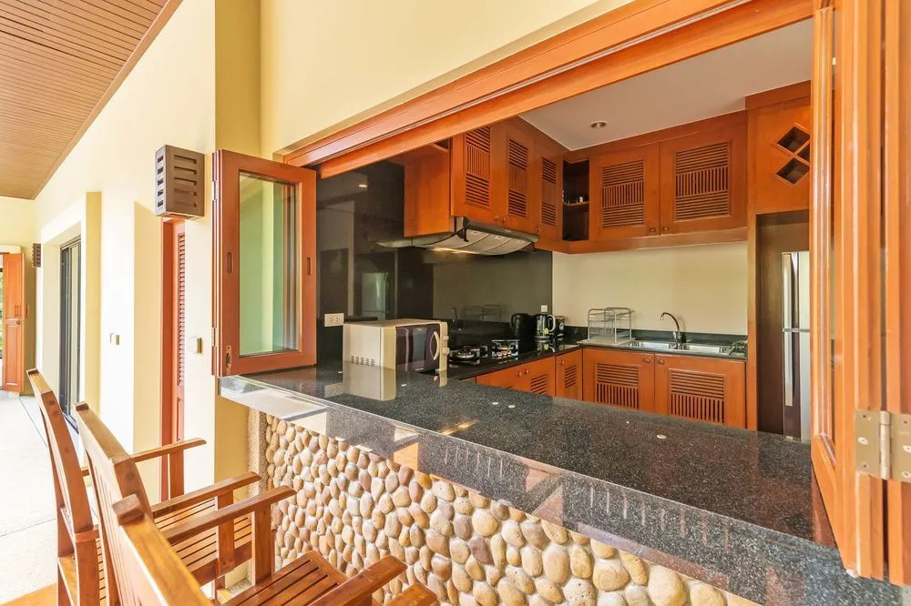 Naiharn Dwelling By Favstay