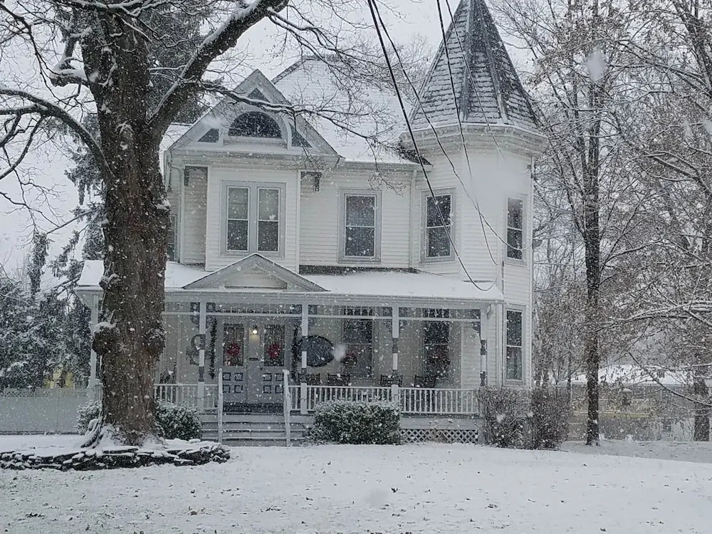Stonegate Bed and Breakfast