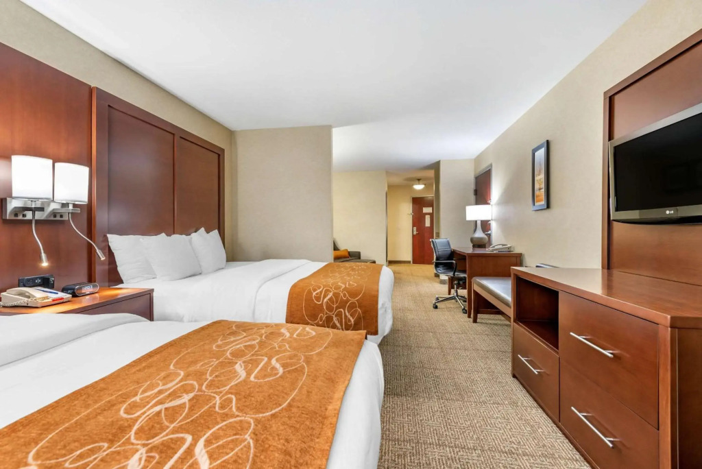 Comfort Suites Elkhart South