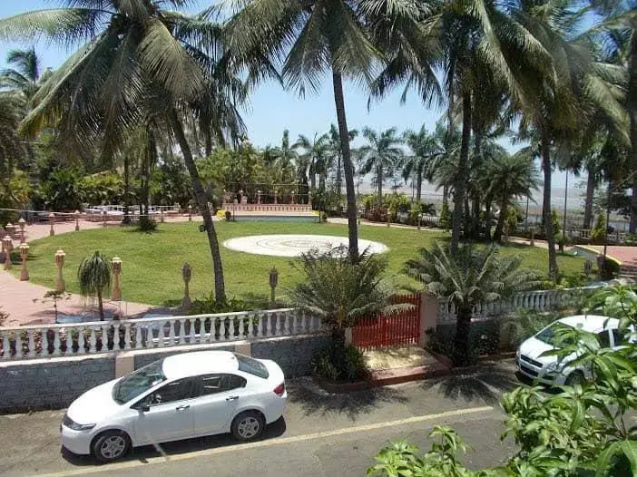 Sandy Resort
