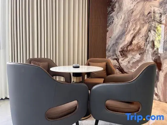 Ji'en J Hotel (Zhong Zhongyi Square)