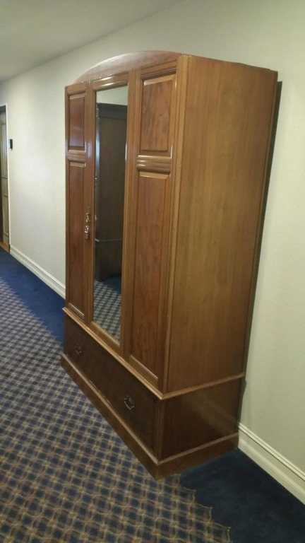 Hyde Park Hotel