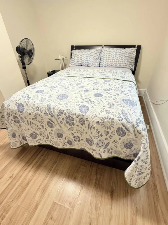 Cozy Duplex 2nd Floor Suite