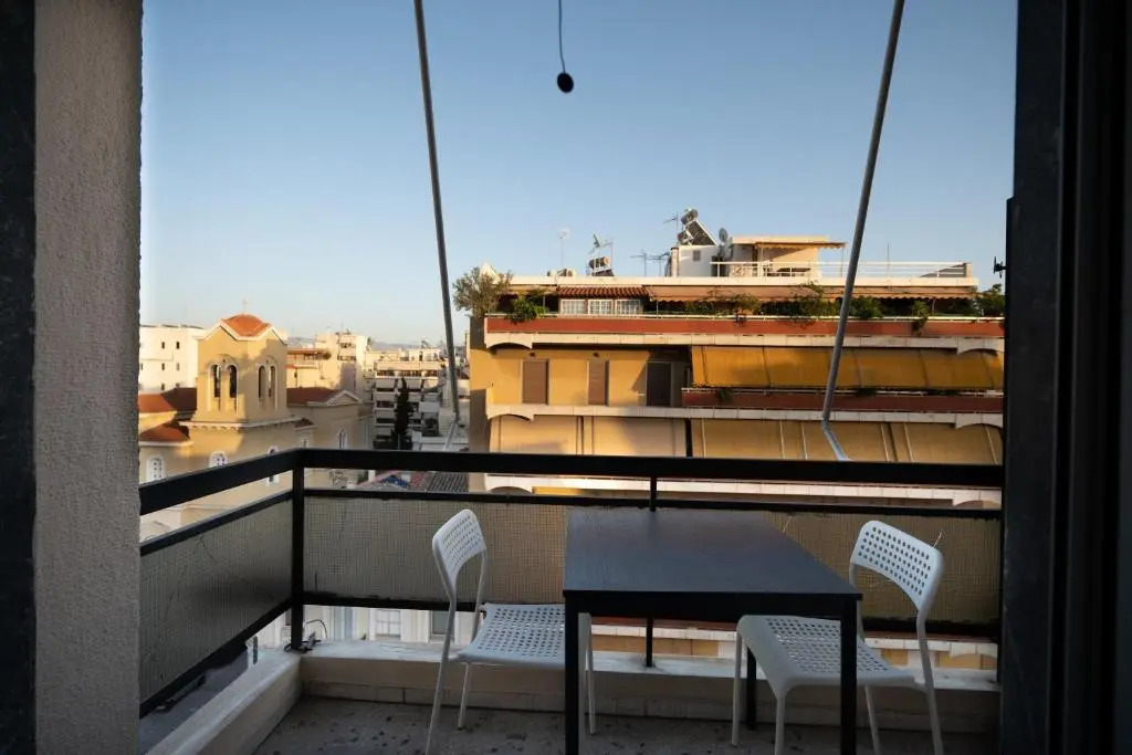 Dimotiko Theatro metro st. 1 bedroom 4 pers. flat