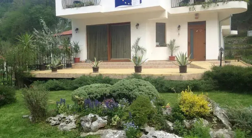 Guest House Milena