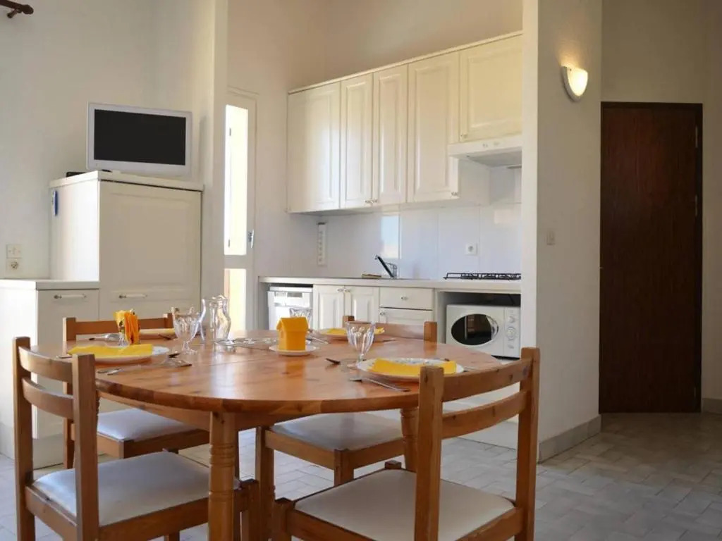 Appartement Cap d'Agde, 3 pièces, 6 personnes - FR-1-249-85