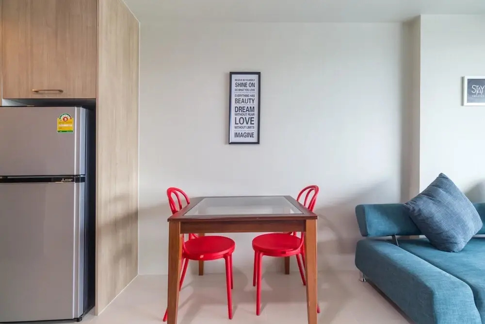 U606 - Convenient Patong Apartment for 3 People With Pool and gym