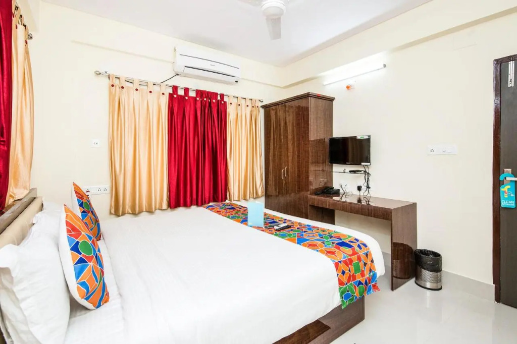 FabHotel Kolkata Residency