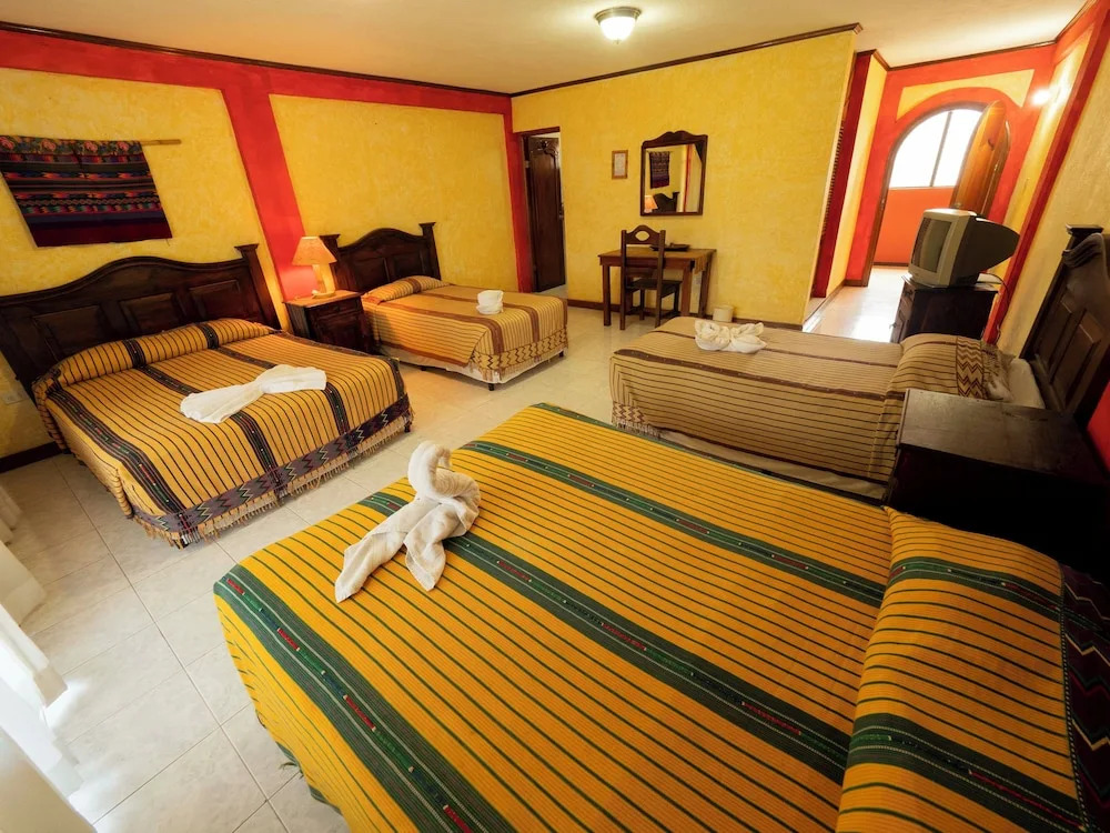 Hotel Tiosh Abaj