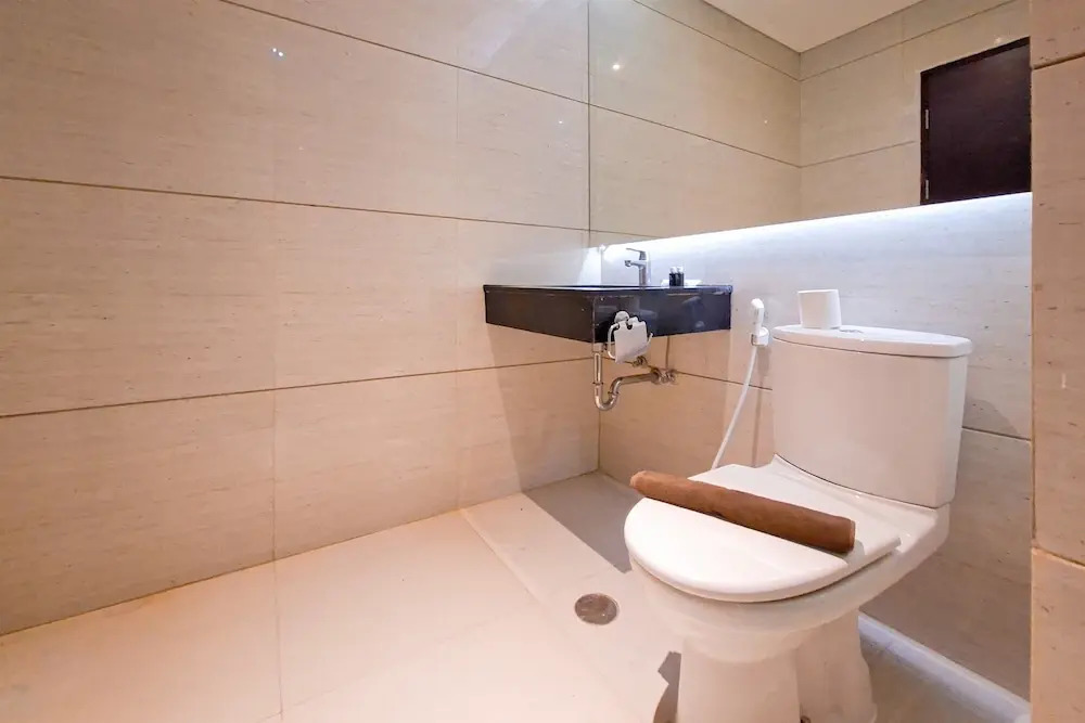 Well Designed 2Br At Brooklyn Alam Sutera Apartment