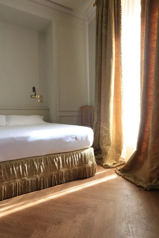 Hotel Locarno
