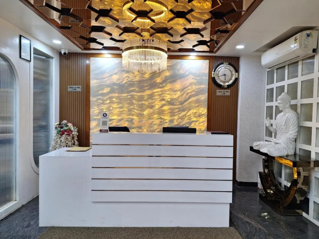 L N Hotels and Resorts