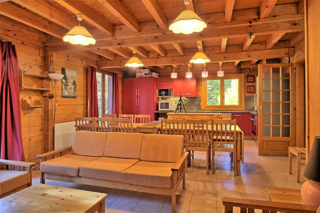 CASA Les Heureux Magnifique CHALET 6 chambres à RISOUL