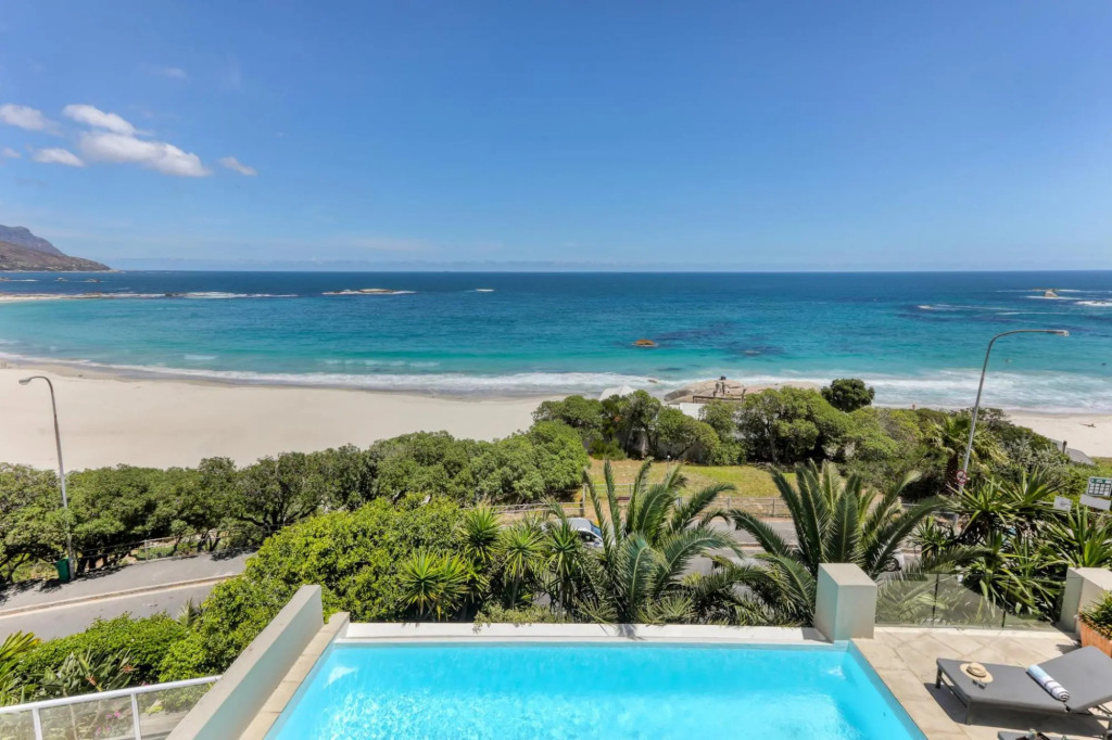 Beach Villa 1