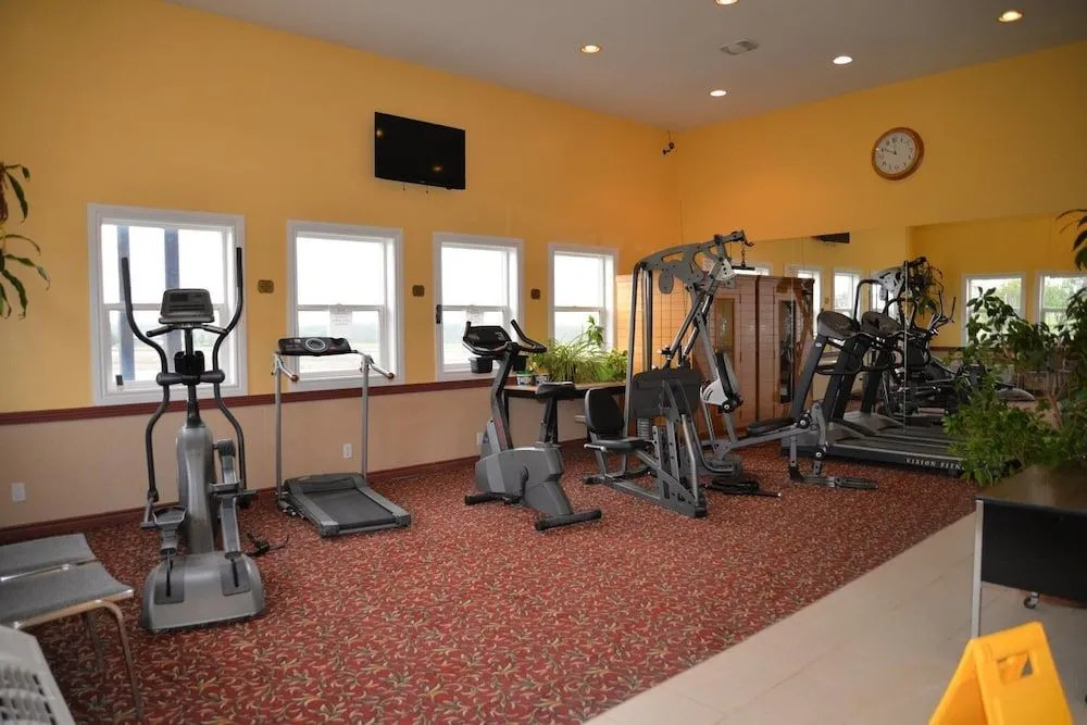 Northern Lights Inn & Suites