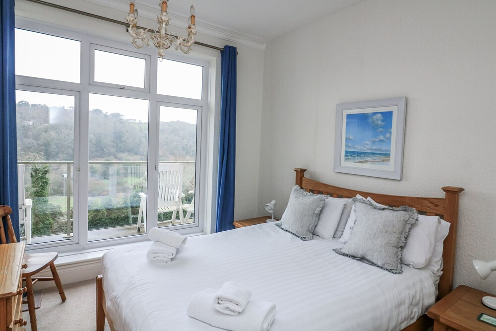1 Hazeldene