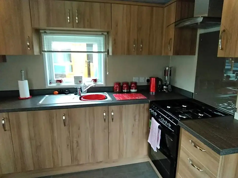 12 Burnside Lodge