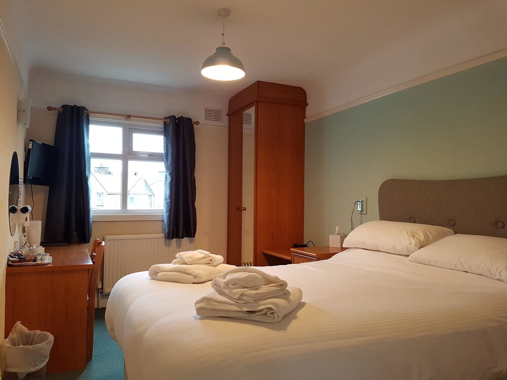 Padarn Hotel