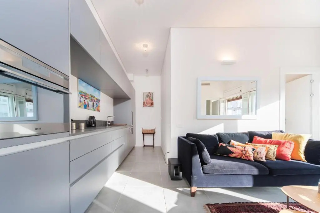 Stunning 1Bd w/ Balcony by Sea N' Rent