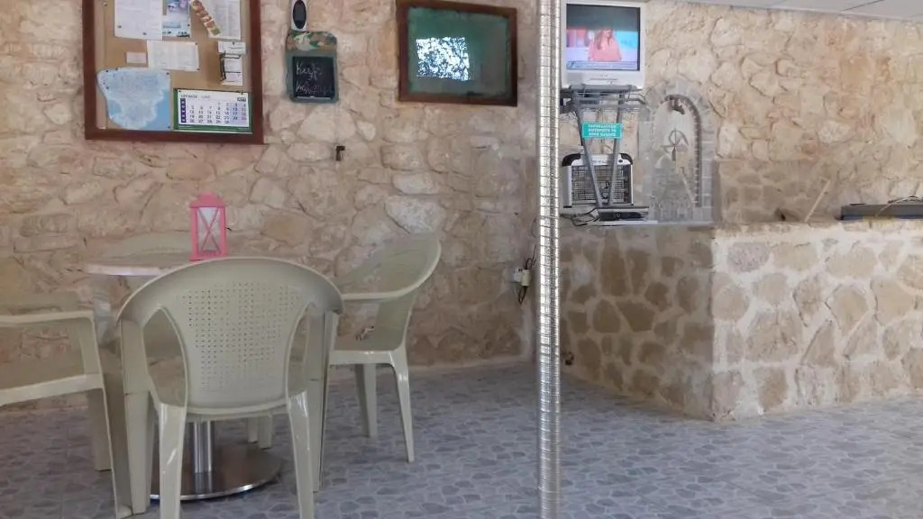 Asterias Apartments