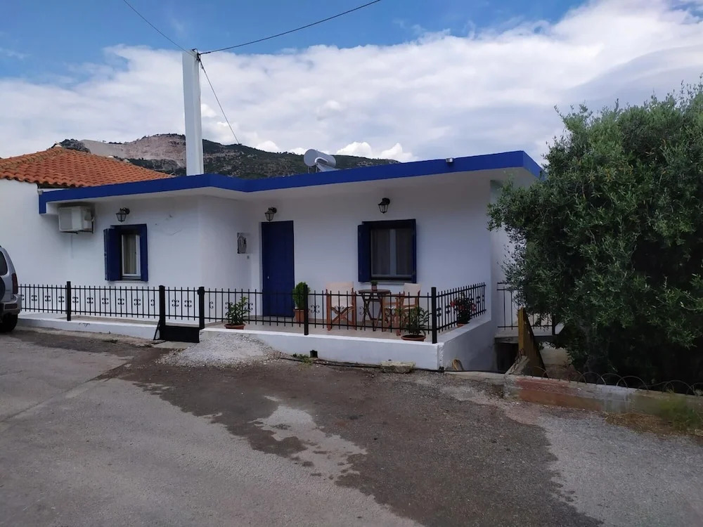 Evdokias Samos Home