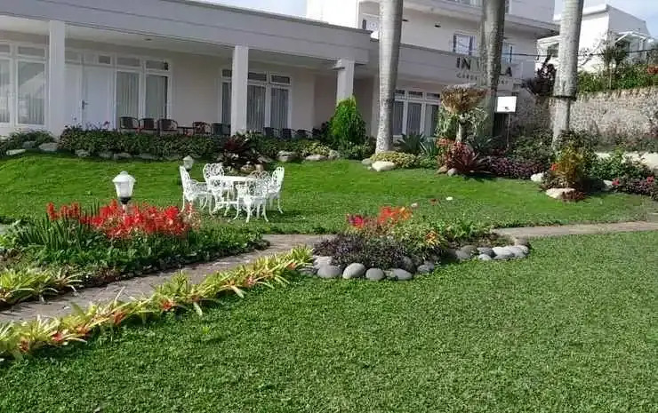 In Villa Garden Resort