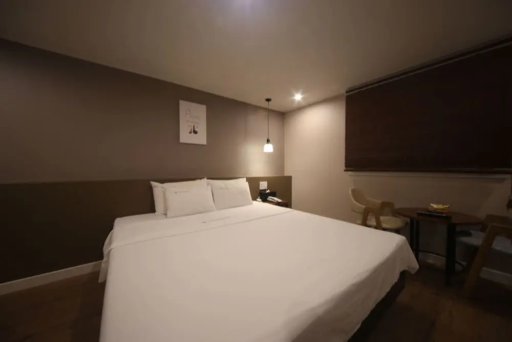 We've Motel