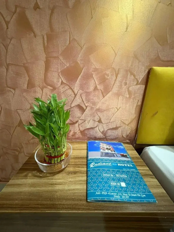 Radiant Blu Hotel