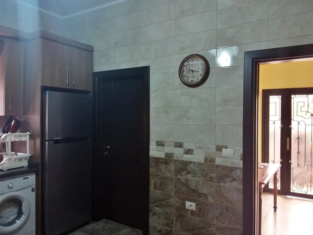 Honey Guesthouse