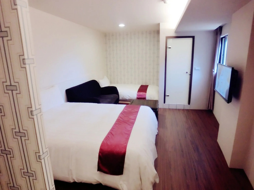 Every Day Hot Spring Hotel
