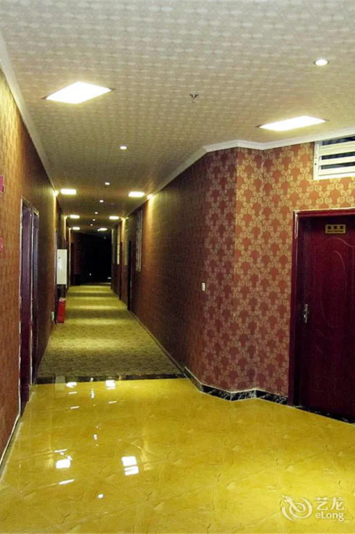 金堂毗河湾酒店