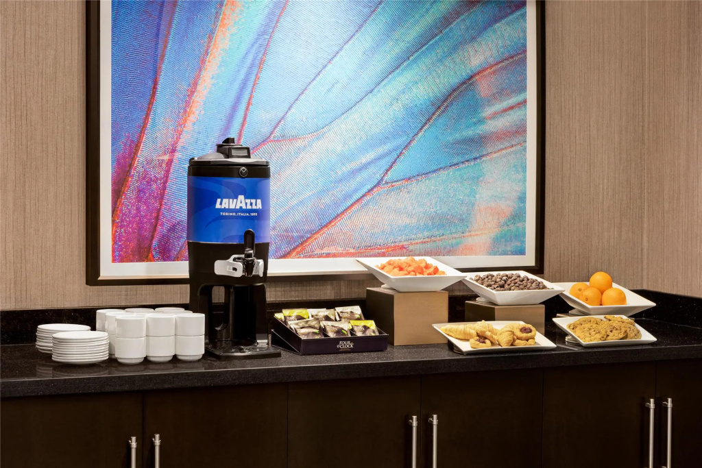 Doubletree By Hilton Pointe Claire Montreal Airport West
