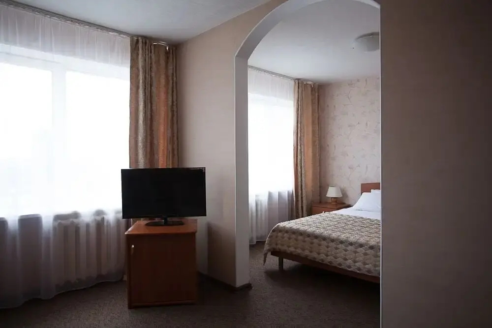Chelyabinsk 4th Floor Hotel