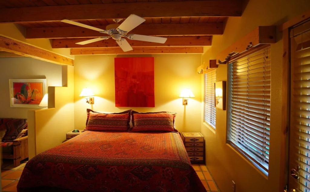 Burch Street Casitas Hotel Taos